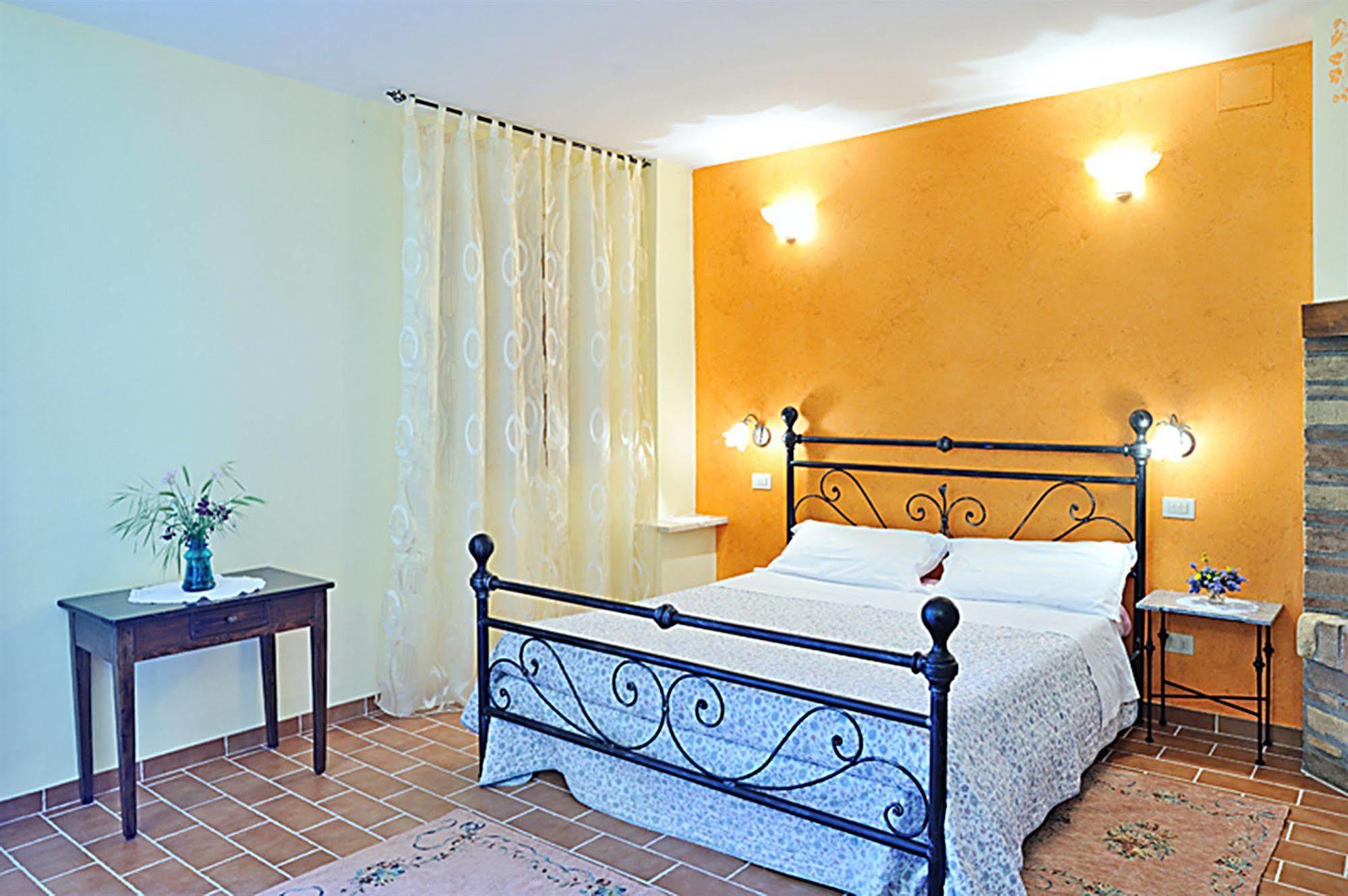 Agriturismo La Buca Di Bellugi ซันกีรีโกดอร์เชีย ภายนอก รูปภาพ